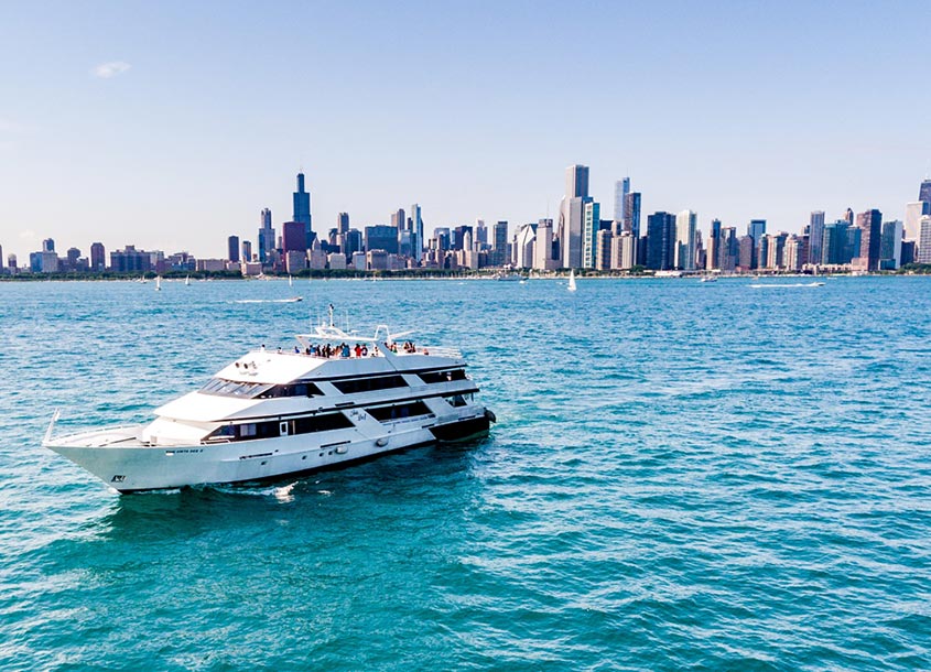 luxury yacht charters chicago