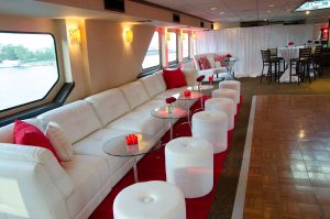 luxury yacht rentals chicago